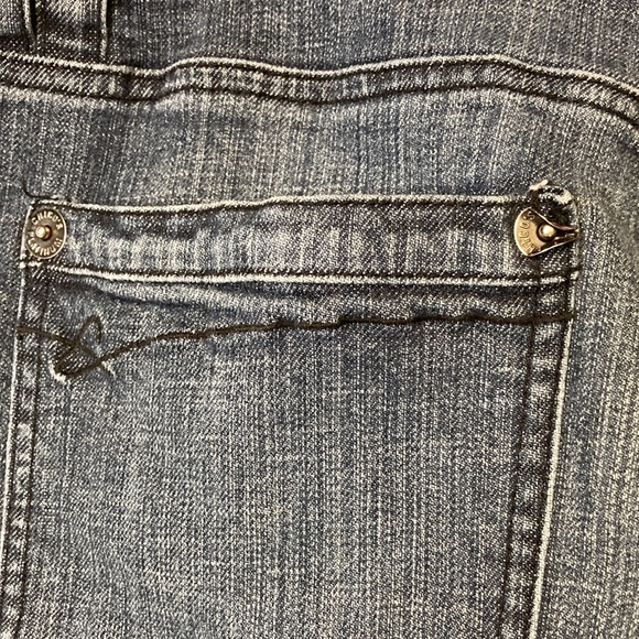 Chico’s blue denim pedal pushers/capri jeans, Chico’s size 3/Large - Picture 10 of 14